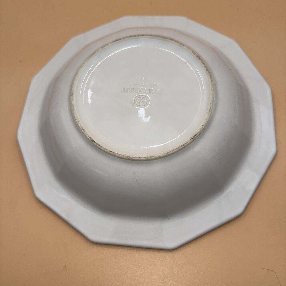 Pfaltzgraff USA Heritage White 10” Round Rimmed Vegetable Serving Nappy Bowl - Picture 3 of 4